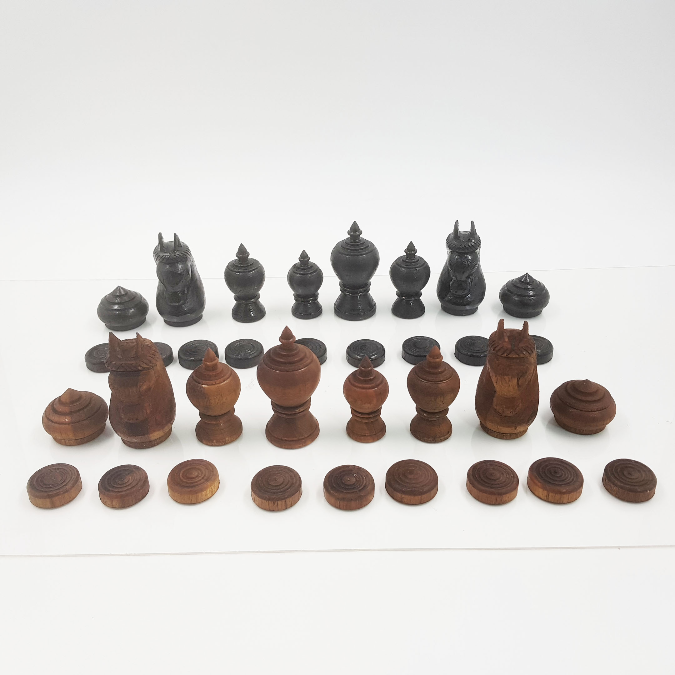 ตัวหมากรุกไทยไม้สักชุดสหัสเดชะ