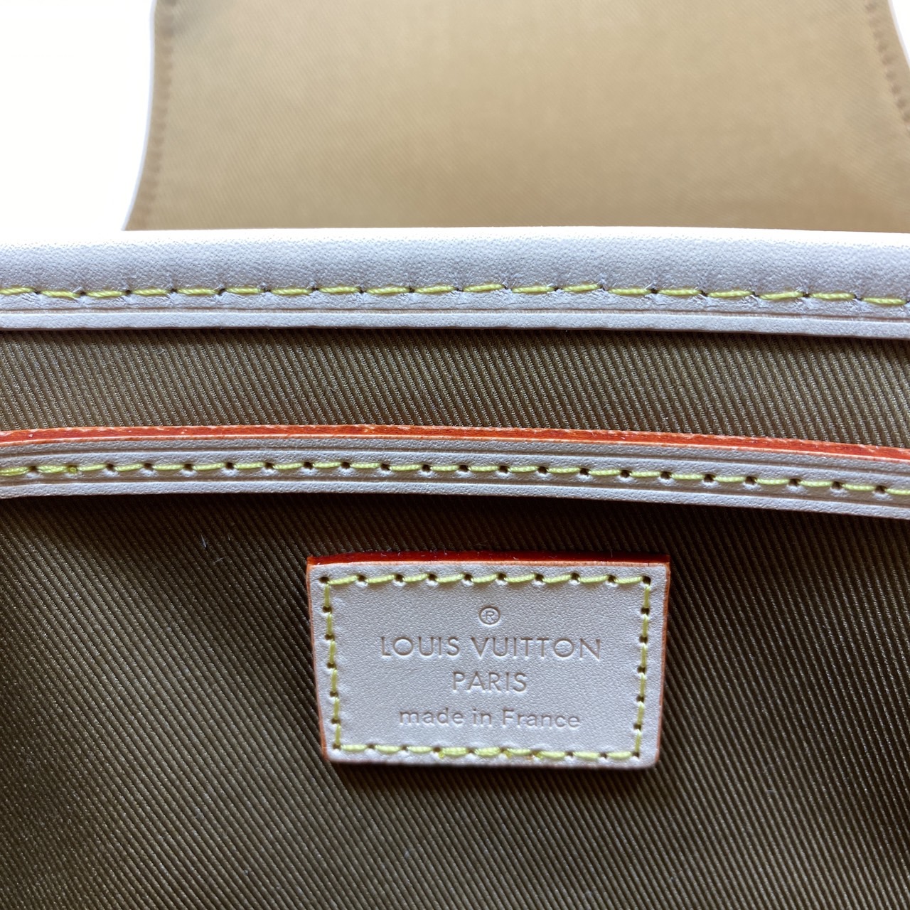 LV Montsouris Backpack Monogram Canvas กระเป๋าเป้งานแบรนด์หรู สวยโดดเด่นทันสมัยตลอดกาล เกรดออริ เทียบแท้ 1:1 ใช้งานต่างประเทศได้