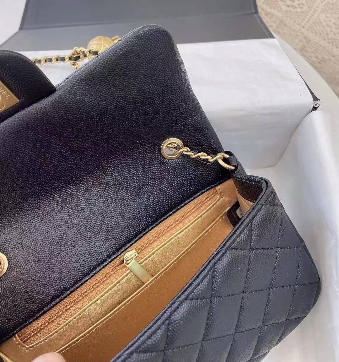 CHANEL MINI FLAP BAG CAVIAR Leather GOLD tone hardware พร้อมส่ง 5 สี