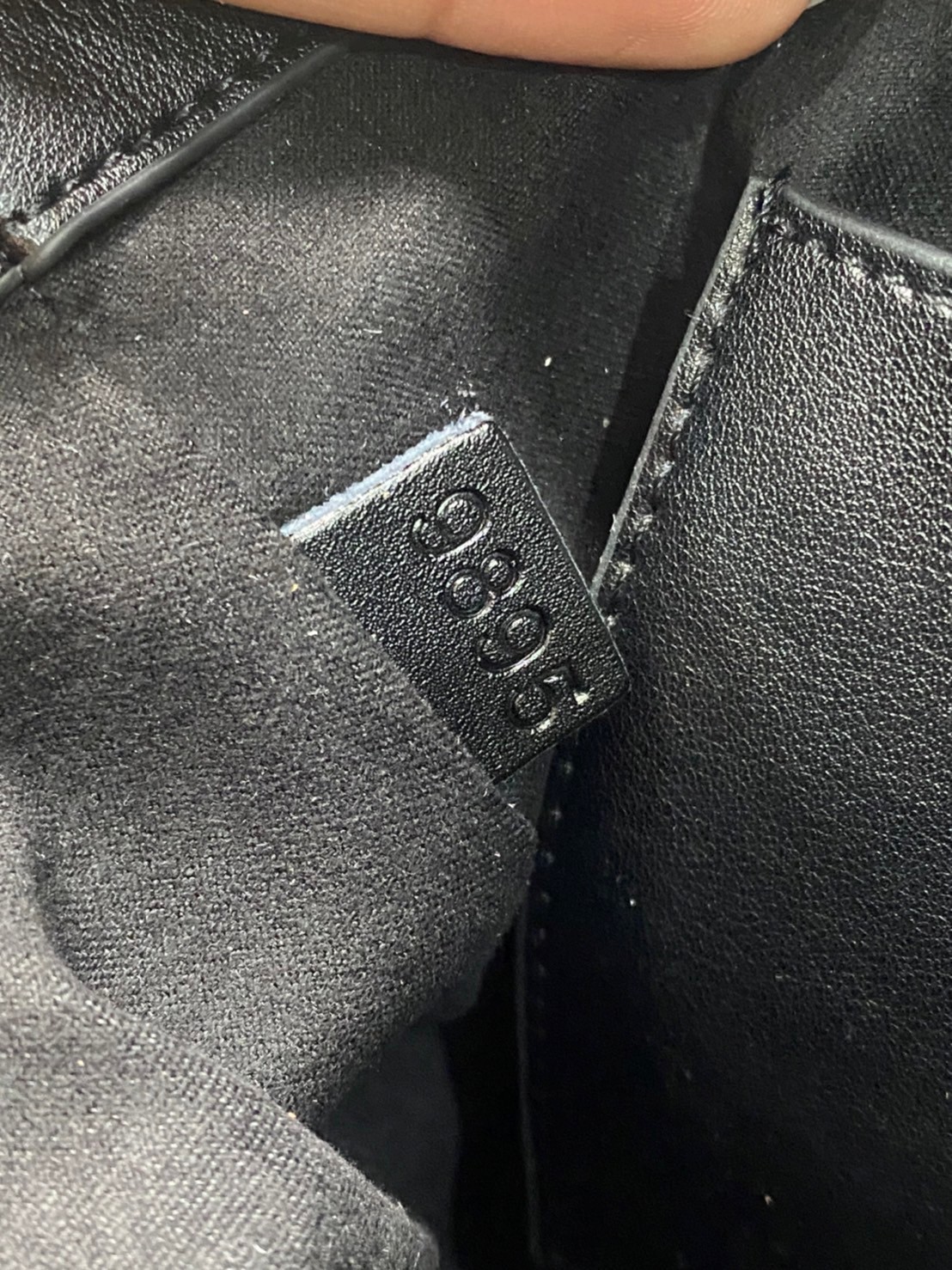 CELINE MINI BUCKET TRIOMPHE IN SMOOTH CALFSKIN เกรดออริ 1:1 สลับแท้ ใช้งาน ตปท ได้ กระเป๋าถือรุ่นใหม่ล่าสุด ดีไซน์หรูคลาสสิค เป็นใบที่สามารถใช้เป็น everyday bag ได้เลย แนะนำจ้า