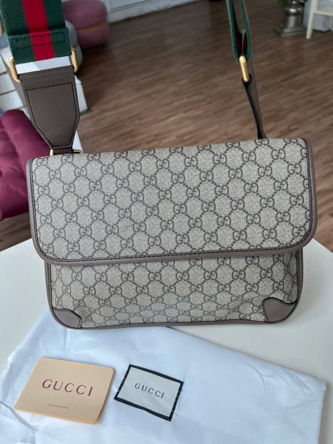 Gucci Neo Vintage Belt Bag / Gucci Ophidia Belt Bag กระเป๋าสะพายข้าง วัสดุผ้าใบ GG Supreme เปิดปิดแม่เหล็ก มี3ช่องแยกกันเป็นสัดส่วน ซับในผ้าฝ้ายและลินิน สายปรับระดับได้ ถอดสายไม่ได้