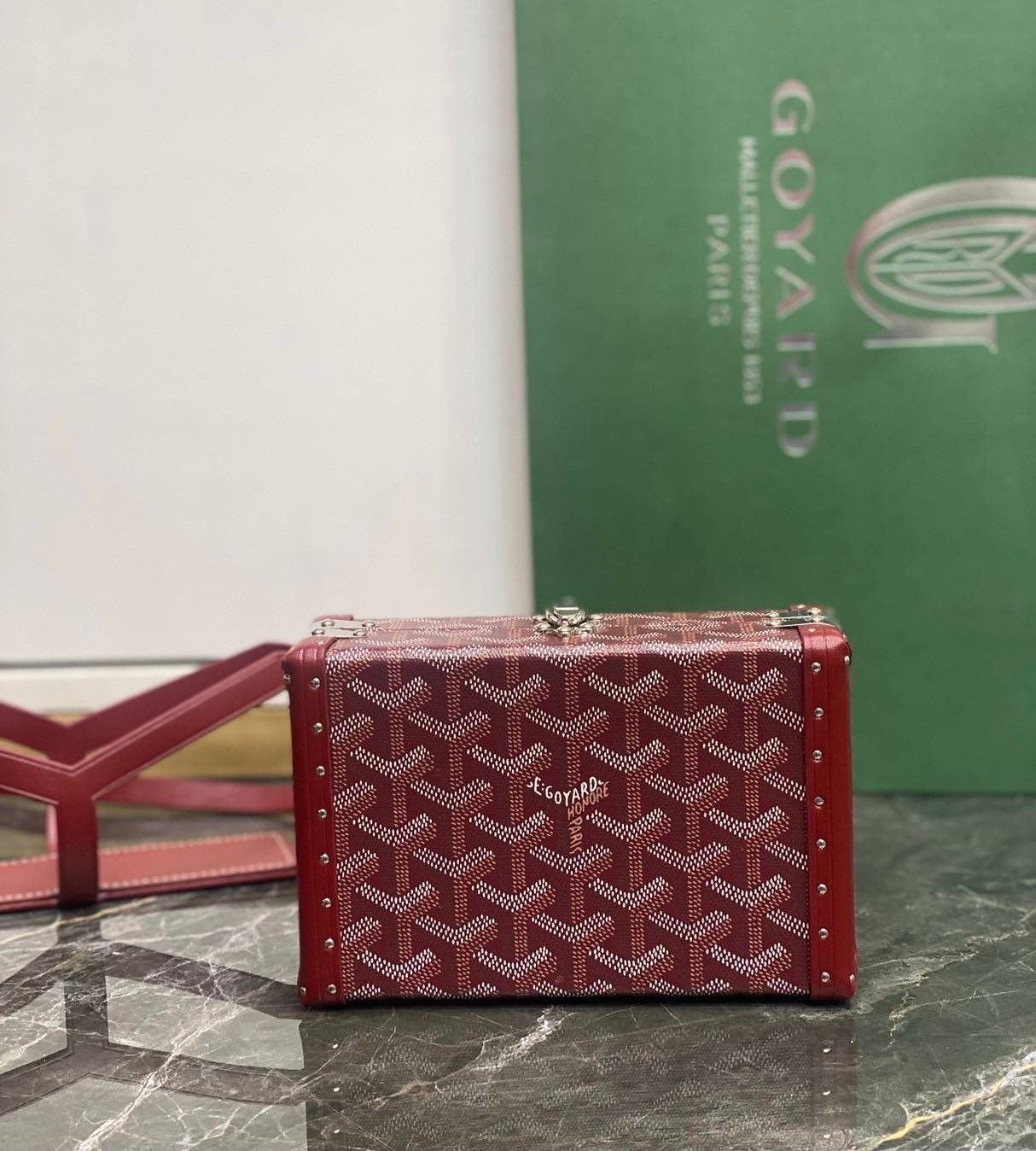 ORI หนังแท้ | Goyard Minaudière Trunk Bag กระเป๋าสะพายทรงแมสเซ็นเจอร์ เป็นคลัตช์ได้ในใบเดียว น้ำหนักเบา ทรงกล่องดีไซน์ใช้งานง่าย สวยหรู
