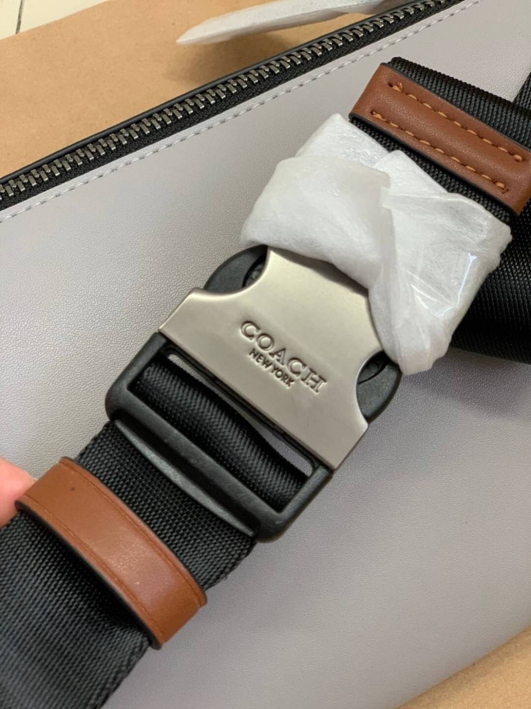 OUTTLET 】COACH RIVINGTON BELT BAG IN REFLECTIVE SIGNATURE LEATHER (78899)