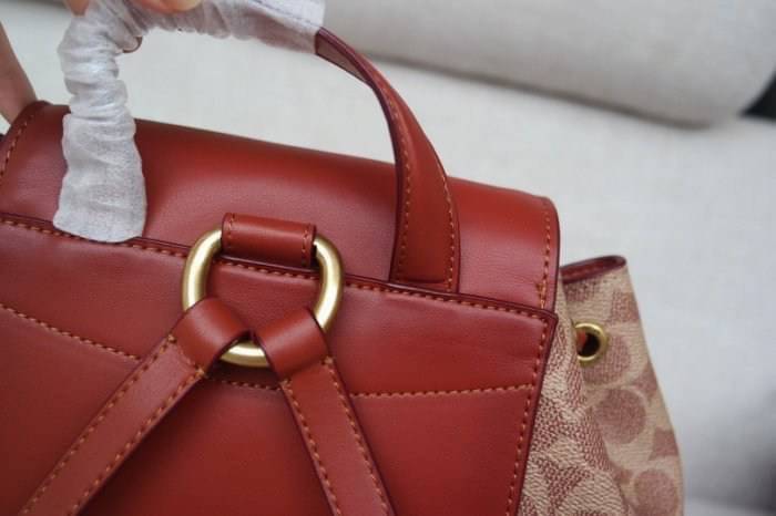 ของแท้ 💯% Coach Evie Backpack In Signature Canvas Signature coated canvas and refined calf leather