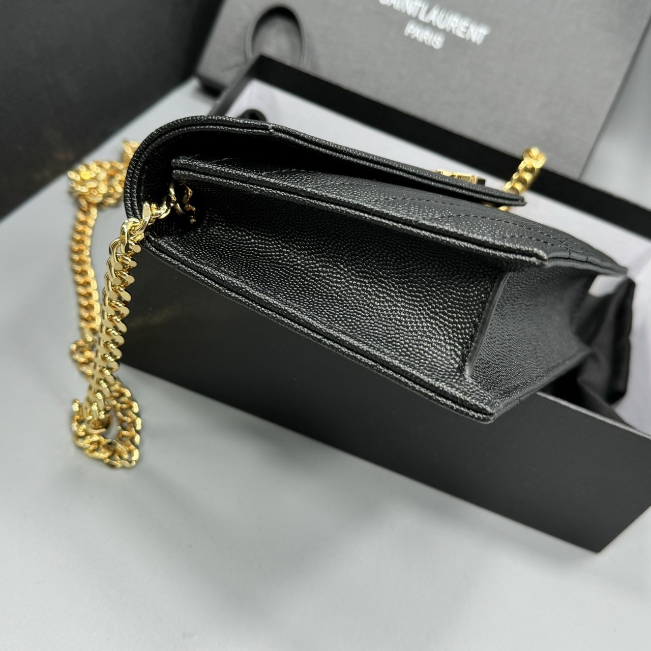 YSL Envelope WOC 7.5 Wallet on chain / YSL Clutch Bag 7.5" กระเป๋าสะพายรุ่นยอดนิยม เกรดหนังคาเวียร์สวยเต็มใบ เกรดออริ 1:1 ใช้งานต่างประเทศได้