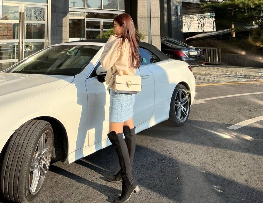 COACH STUDIO GLOVETANNED LEATHER SHOULDER BAG (C6641)🌺ห้ามพลาดเด็ดขาด!! สวยละมุน เรียบหรู ดูแพงสุดๆ!! //กระเป๋าถือ กระเป๋าสะพาย ดีไซน์เนี้ยบ! เฉียบมาก!// วัสดุหนังแท้ หนังเรียบเต็มใบ อยู่ทรง สวยมากๆ ดีเทลเรียบหรู ผู้ดีสุดๆ!// ด้านหน้าเปิด-ปิดด้วยต