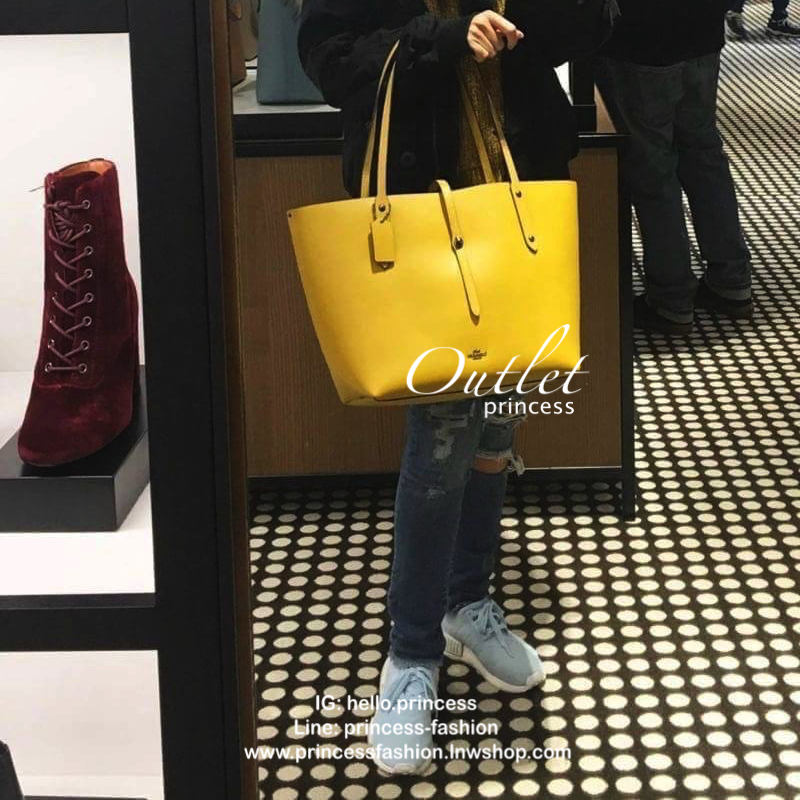 COACH MARKET TOTE กระเป๋าถือใบใหญ่ทรง TOTE ทรงกระเป๋าสวยหรู กระเป๋าใบใหญ่ใส่ของได้เยอะ