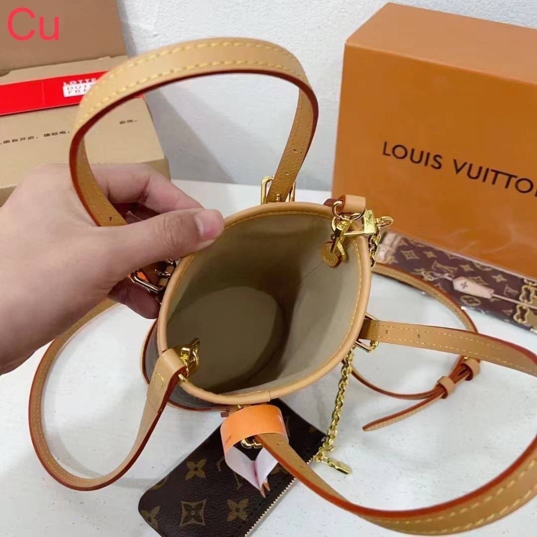 LV Bucket Vintage Bag 5" กระเป๋าสะพายทรงบัคเก็ตวินเทจขนาดเล็กน่ารัก พร้อมใบเล็ก สวยหรู ดูผู้ดี