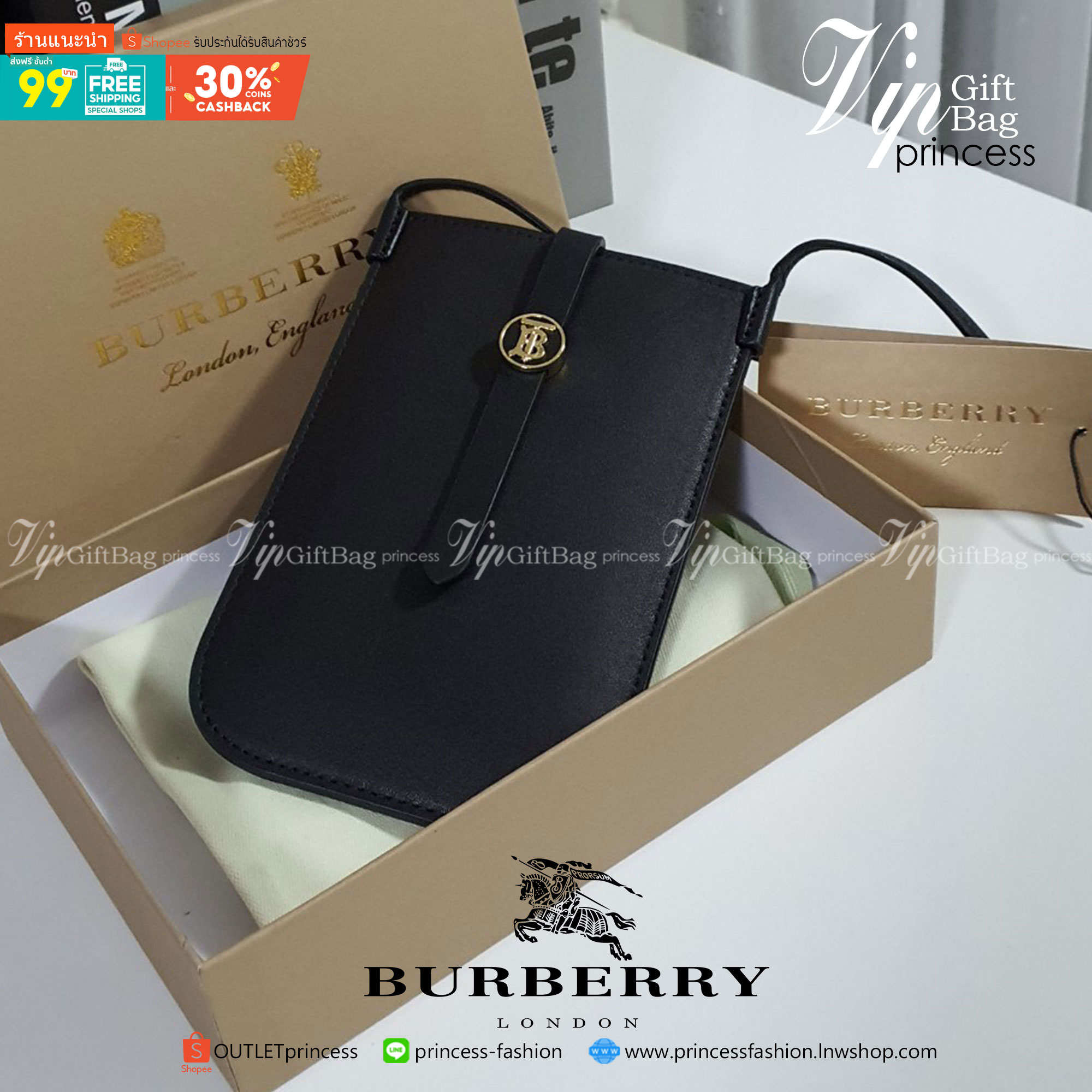 NEW ARRIVALS 2021!! BURBERRY BLACK STAP PHONE CASE Purchase Limited Edition (GWP) พรีเมี่ยมกิ๊ฟจากน้ำหอม BURBERRY วัสดุ PVC Leather สวยหรูอยู่ทรงมีโลโก้แบรนด์ด้านหน้า มีสายคาดประดับแบรนด์