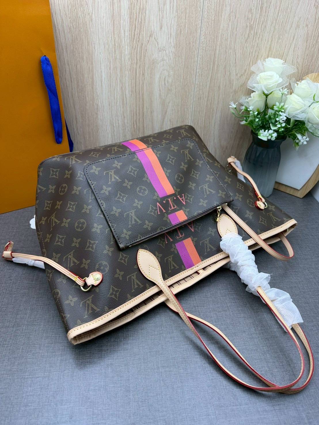 ORI หนังแท้ | LV Neverfull MM Mon Monogram / LV Tote Bag กระเป๋าสะพายทรงโท้ทใบใหญ่ คาดแถบชมพู