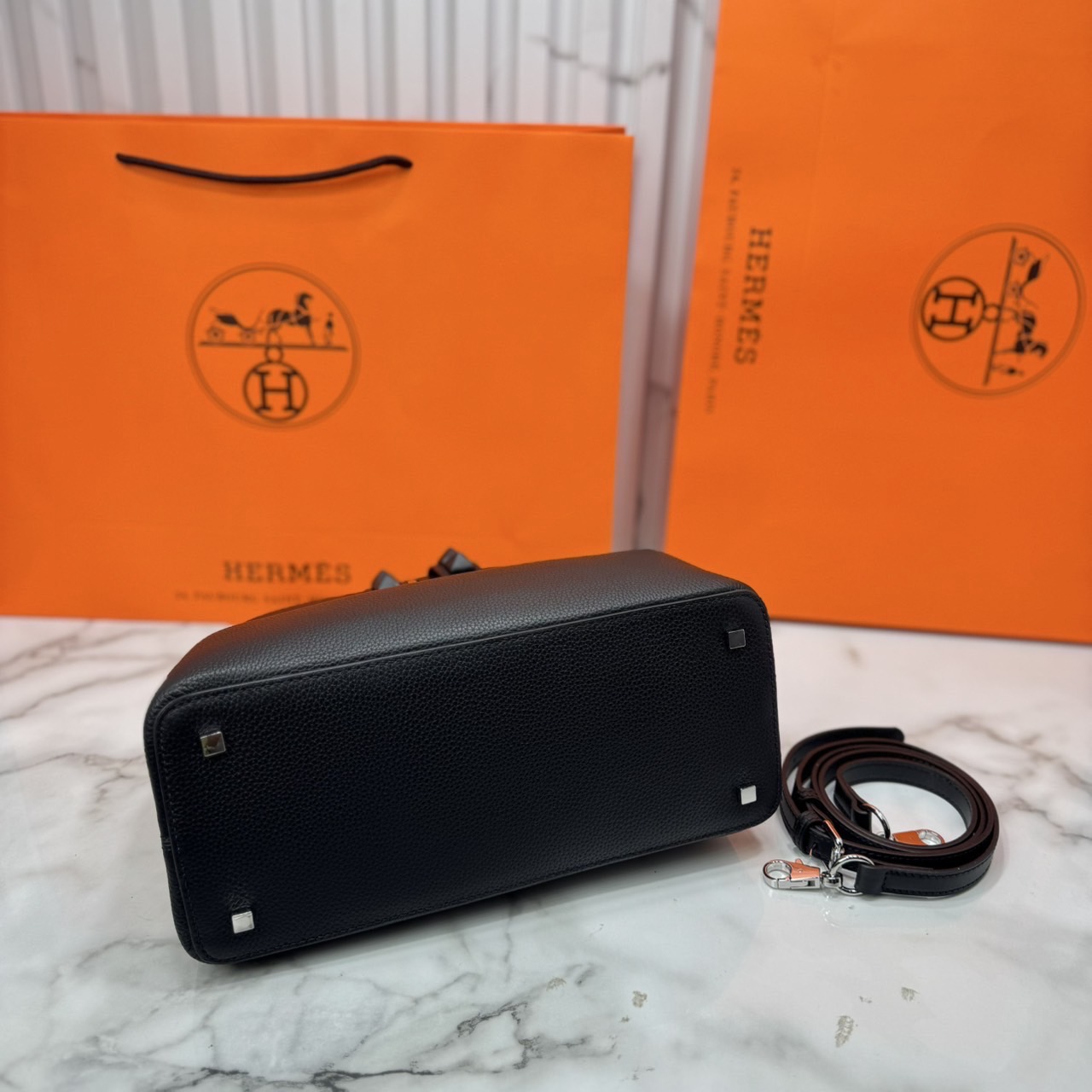 ORI หนังแท้ | Hermes Medor Bag กระเป๋าสะพายดีไซน์ใหม่ แบรนด์หรูระดับไฮคลาส หรูหรา ลัคชู