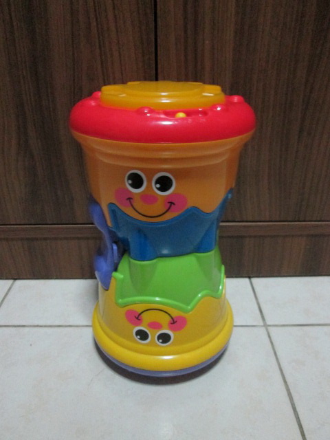 Fisher-Price Crawl-Along Drum Roll ของเล่นมือสองสภาพดีมาก (กลองชวนคลาน)