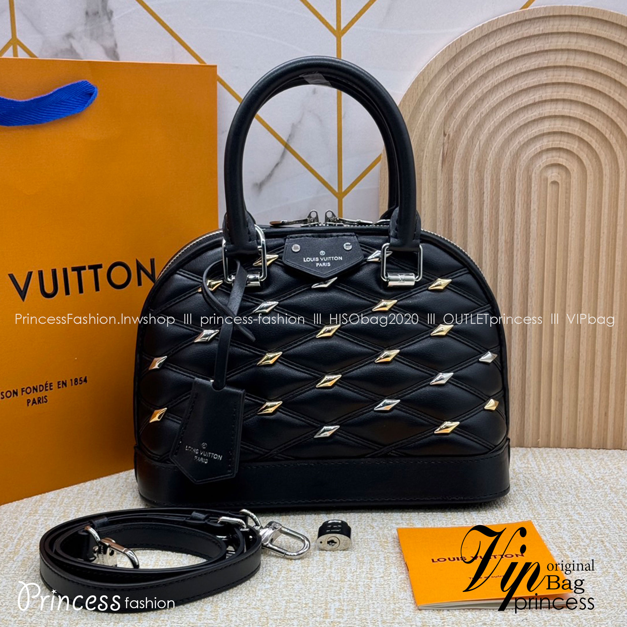 LV Alma BB handbag with a diamond Luxury Malletage Leather Bag กระเป๋าถือสะพาย เกรดออริ 1:1