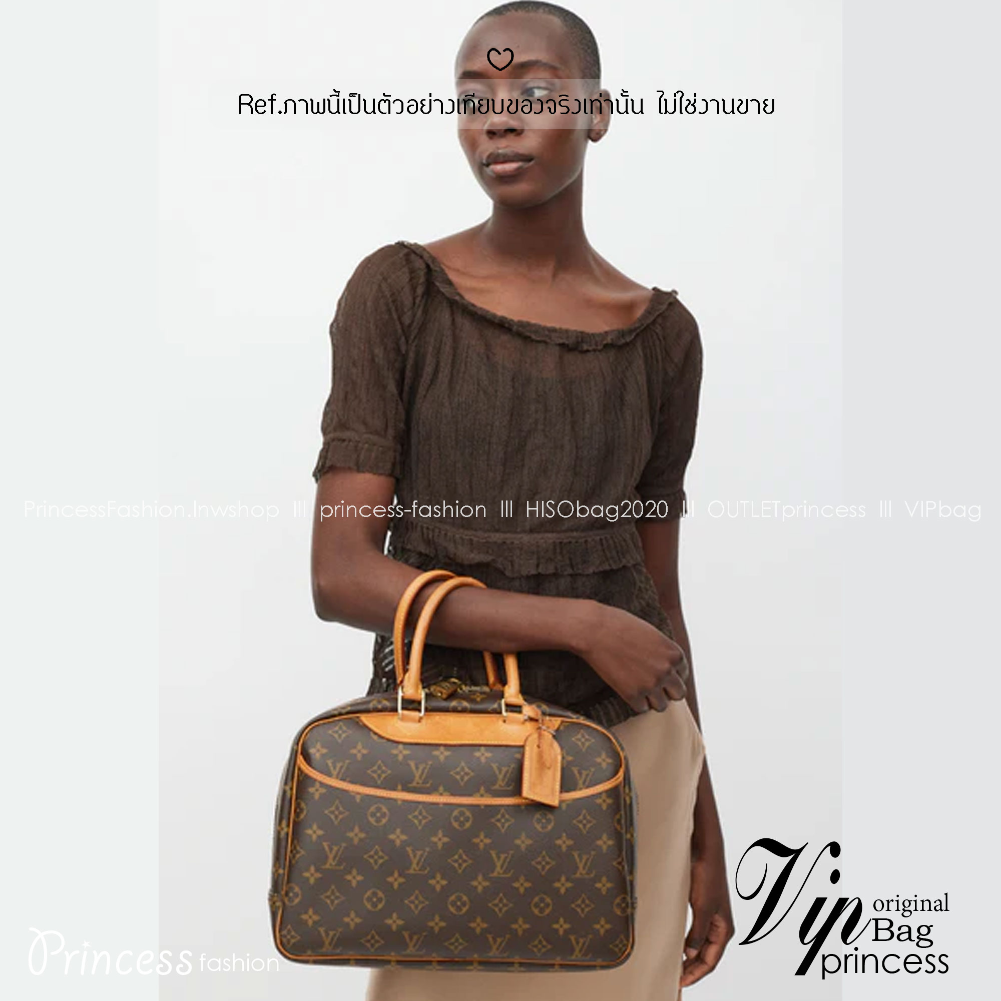 LV Monogram Trouville Handbag กระเป๋าสะพายดีไซน์คลาสสิควินเทจ รูปทรงใช้งานง่ายสะดวกคล่องตัว เรียบง่าย หรู ดูผู้ดี ปากกระเป๋ามีซิปเปิดปิด ภายในโล่งกว้าง พร้อมเสิร์ฟให้ในราคาน่ารักๆ