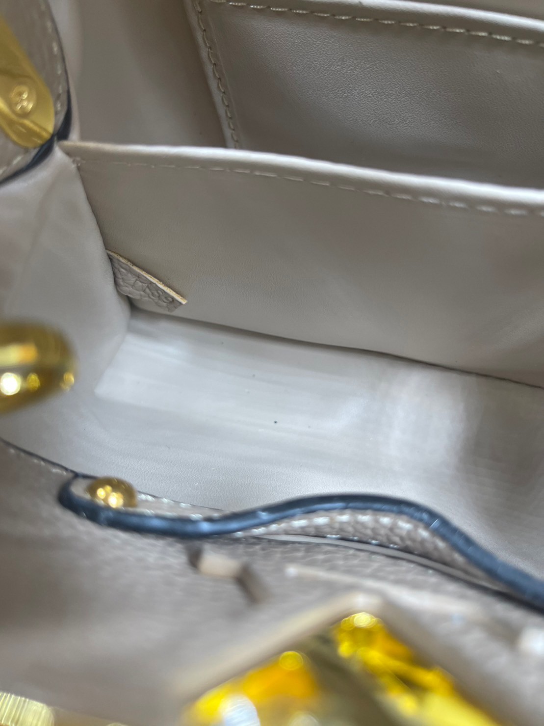 LV BB Capucines Python Handbags / LV Capucines BB Taurillon Leather 20cm พร้อมส่ง 6 สี **สินค้าเกรดออริจินอล 1:1 สลับแท้ ใช้งานต่างประเทศได้