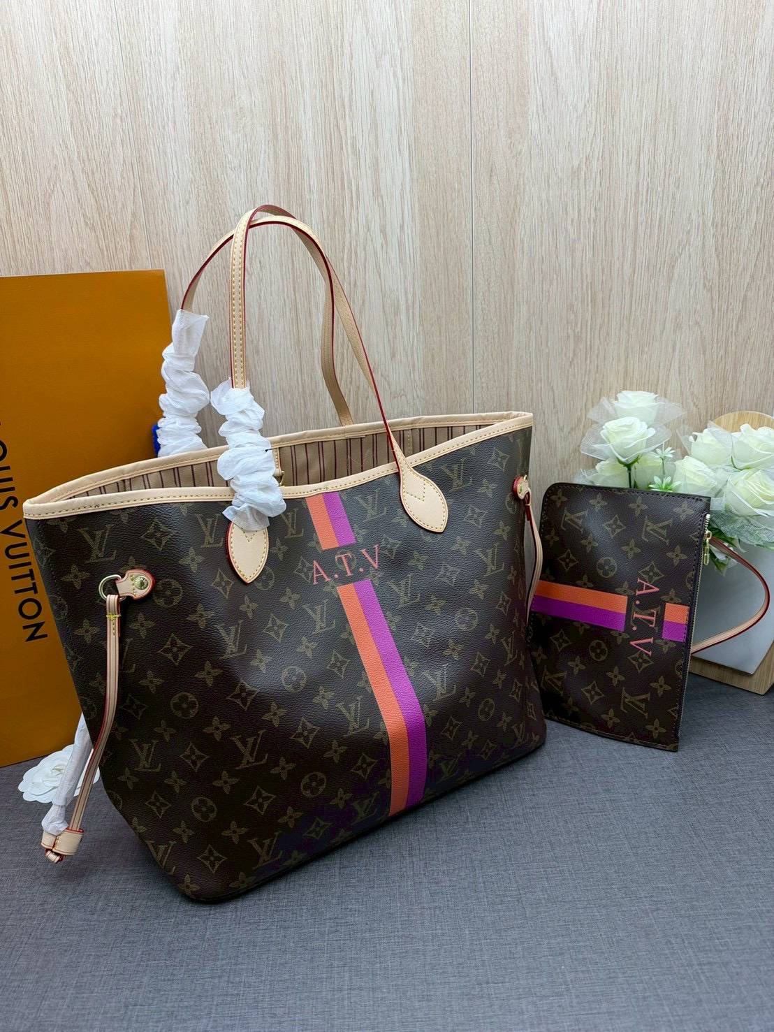 ORI หนังแท้ | LV Neverfull MM Mon Monogram / LV Tote Bag กระเป๋าสะพายทรงโท้ทใบใหญ่ คาดแถบชมพู