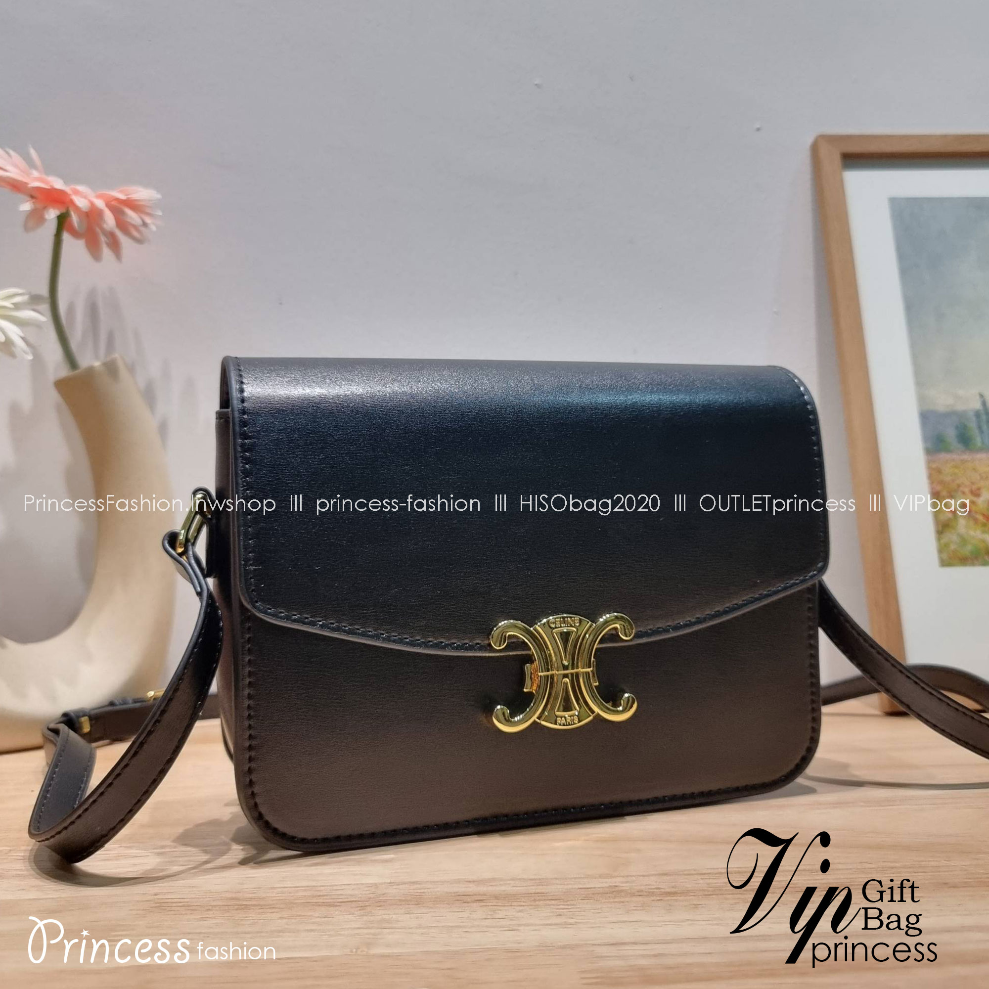 CELINE CLASSIQUE TRIOMPHE BAG IN SHINY CALFSKIN ไอเท็มสุดคลาสสิค ที่ขาดไม่ได้ กระเป๋าสะพายทรงสวยคลาสสิค แฝงความผู้ดี ที่ใช้ได้ทั้งชายหญิง