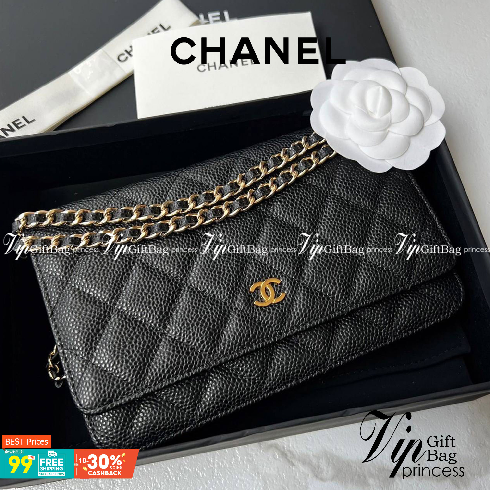 CHANEL WALLET ONCHAIN งานหนังแท้สวยหรู ใช้ ตทป ได้ กระดุมแม่เหล็ก ตามฉบับ HOLO ปีใหม่ ตามภาพที่ถ่ายเลย ตรงกับการ์ด รุ่นที่สาวๆ ทุกคนต้องมี เห็นเล็กๆ แบบนี้แต่ใส่ของได้เยอะมาก สามารถไช้แทนกระเป๋าคลัชถือได้ด้วย ครบจบในใบเดียวเลยค่ะ ภาพงานจริง ไม่ผิดหวังค่ะ
