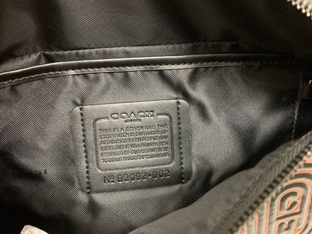 OUTTLET 】COACH RIVINGTON BELT BAG IN COLORBLOCK SIGNATURE CANVAS WITH COACH PATCH (962) รุ่นใบใหญ่จุใจ ใช้ได้ทั้งชายหญิง