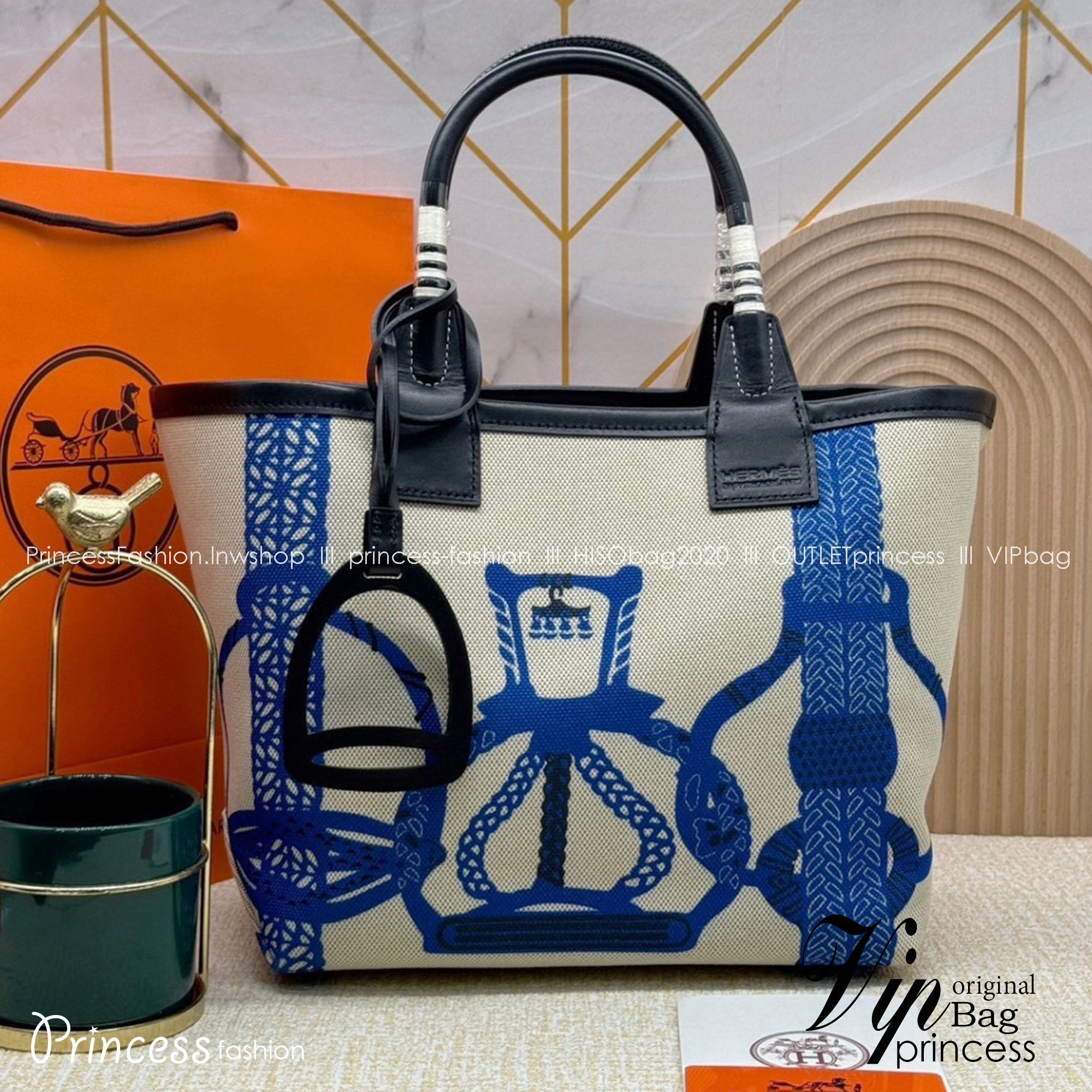 HERMES Steeple Tote Bag / H Steeple canvas tote bag 30cm กระเป๋าทรงโท้ทแคนวาสอย่างดี พิมพ์ลายคมชัด ลายใหม่สวยหรู เกรดออริ สลับแท้