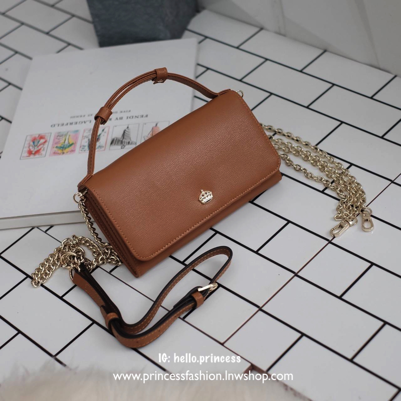 รุ่นขายดี **หนังวัวแท้สวยมาก KEEP • Ari • กระเป๋า สตางค์ยาว ปรับเป็นคลัช หรือถือ สะพาย ก้อได้หมด ขนาด กะลังดี ทรงสวย แค่ใบเดียวจบ! หนังคุณภาพเยี่ยม ภายใน จุของคุ้ม ใส่บัตร ใส่มือถือได้ทุกรุ่น ใบนี้ จะแต่งกับ Look ไหนก้อเข้ากันได้ดีแน่นอนค๊า Don't mis