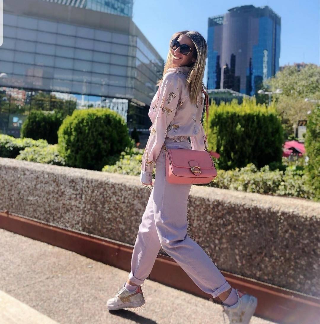 COACH SOFT TABBY SHOULDER BAG (C4823//C5261) กระเป๋าถือ กระเป๋าสะพาย ที่ใครๆก็เข้าถึงได้ หรูหรา คลาสสิค ลุคเรียบร้อย แต่ความสวยไม่น้อย! ดาเมจความลุคผู้ดีรุนแรงมาก!!เกินต้าน!!// วัสดุหนังแท้ทั้งใบ หนังเรียบ หนังนิ่มมากๆ อยู่ทรงสวยมากๆด้วย// ด้านในโล่งกว้าง