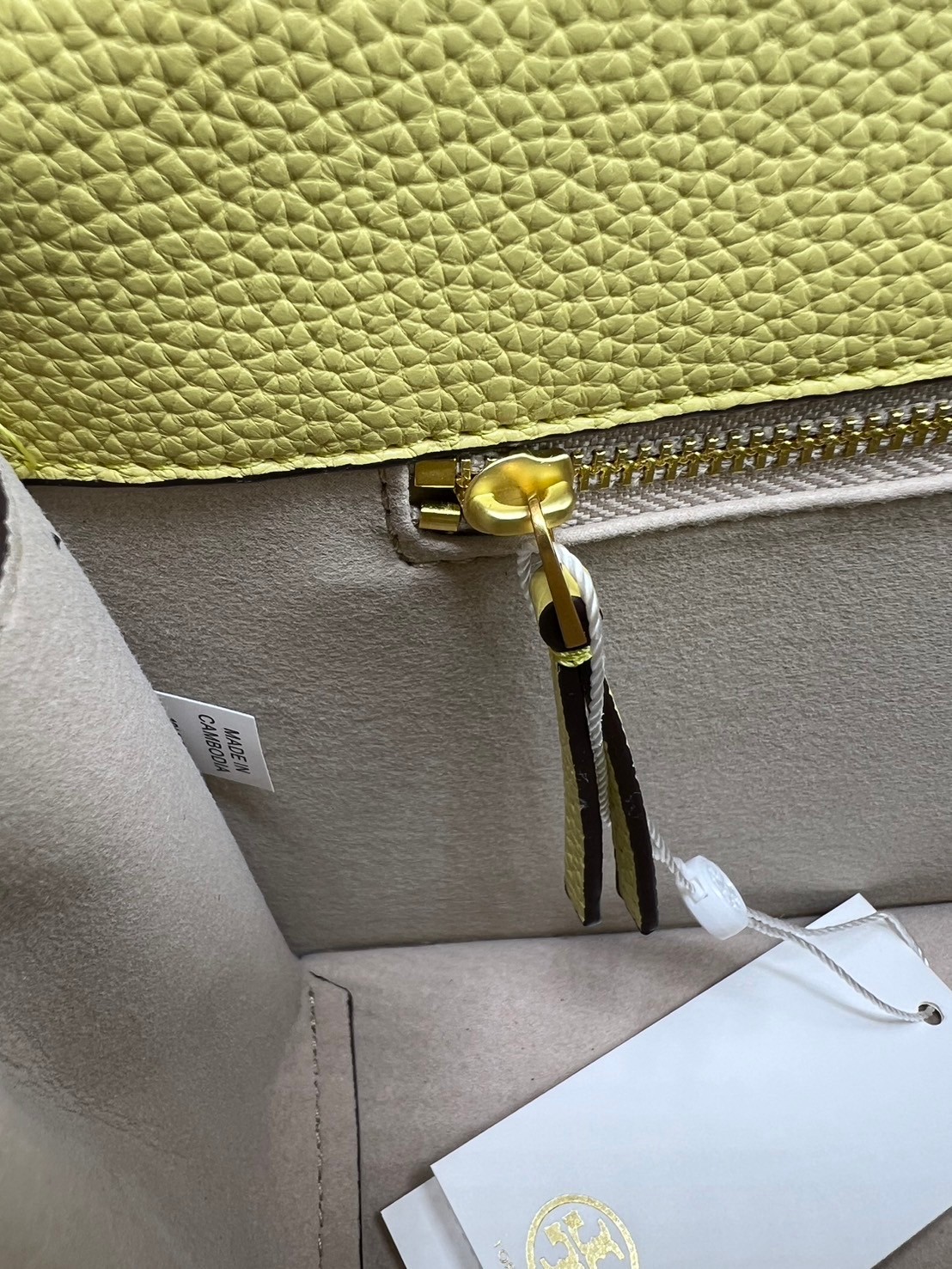 TORY BURCH MILLER LEATHER SHOULDER BAG กระเป๋าสะพายสวยหรู ผู้ดีทุกสี สายถอดได้ ถือเป็นคลัชได้ เกรดออริ สลับแท้ 1:1 ใช้งานต่างประเทศได้