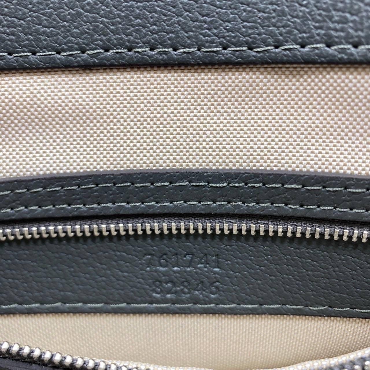 ORI หนังแท้ | GUCCI Ophidia medium messenger bag Gray กระเป๋าสะพายทรงแมสเซ็นเจอร์ Canvas GG Supreme เนื้อผ้าที่เหมาะสำหรับไลน์แอคเซสเซอรี่สำหรับผู้ชาย