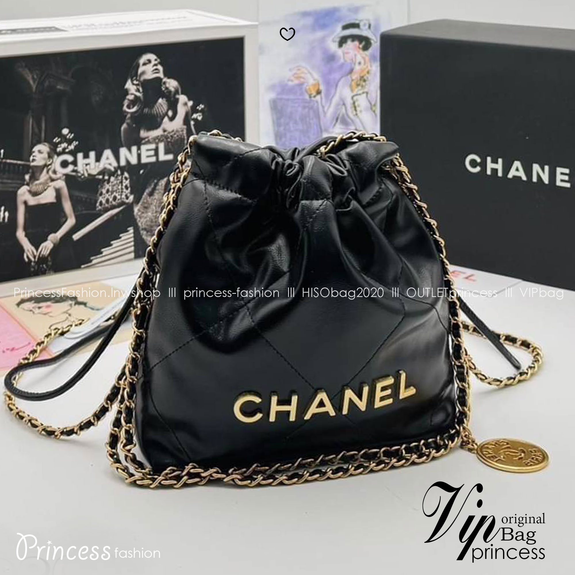 CHANEL 22 mini handbag กระเป๋าสะพายไซส์มินิ น่ารักน่าใช้ สวยเกินต้านที่สุดกับไอเท็มนี้ ที่สาวๆหรือใครๆก็ต้องมีแล้วค่า!! มาในไซส์มินิ น่ารักจริงจัง!! แค่เห็นก็หลงรัก