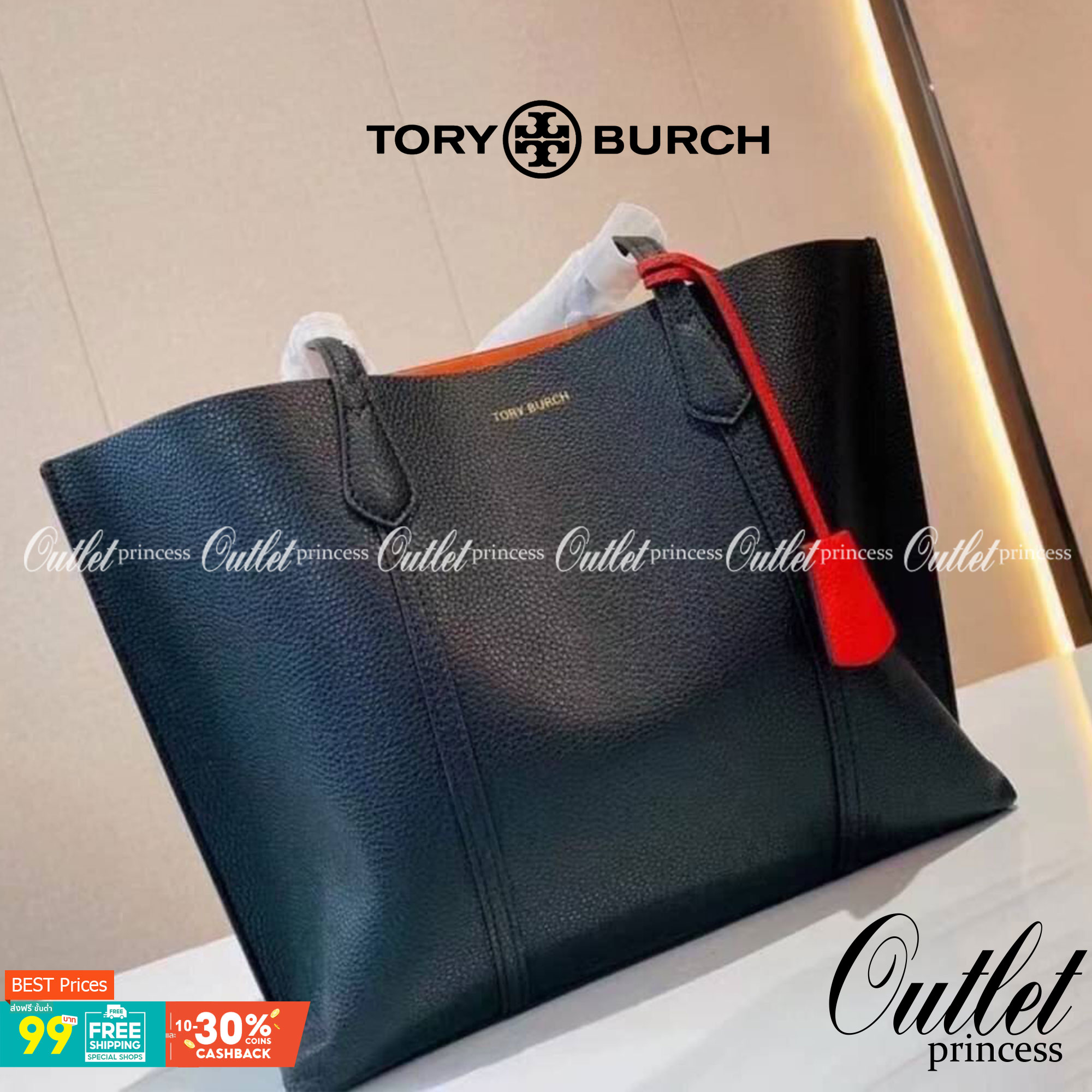 Tory Burch Perry Triple Compartment Tote Bag ออกแบบเพื่อเหมาะใช้งานได้ในชีวิตประจำวัน ใช้วัสดุผสมผสานช่วยให้กระเป๋าเป็นทรงสวยโดยยังคงคุณภาพนิ่ม สวยงามด้วยหนังวัวแท้ เรียบหรูและคลาสสิค สามารถใช้เป็น every day bag ภายในมีช่องแยกใช้งานอย่างชัดเจน ขนาดที่กำลั