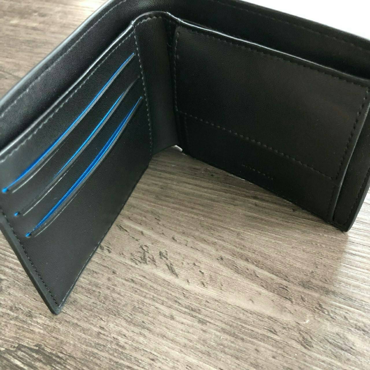 LACOSTE Short Wallet with Key Set กระเป๋าสตางค์ใบสั้น Set สุดคุ้มมอบให้เป็นของขวัญหรือใช้เองก็แนะนำค่ะ