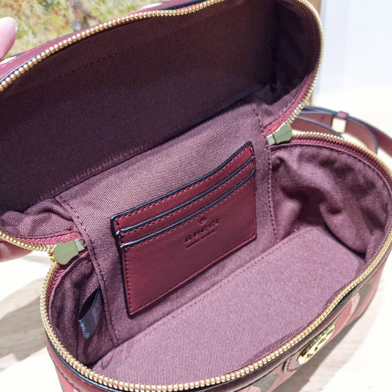 Gucci Lunar New Year Printed super mini bag ไอเท็มหายากสุดปัง กระเป๋าสะพายรุ่นรับทรัพย์ คอลเลคชั่นใหม่พร้อม box set โทนสีใหม่ของแบรนด์