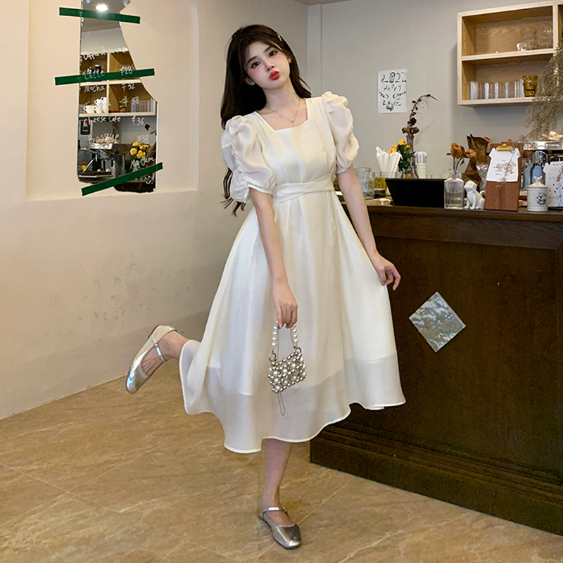 พร้อมส่ง 🌂Euphemistic dress เดรสสีขาวแต่งจีบที่แขนตุ๊กตา (IN37582)