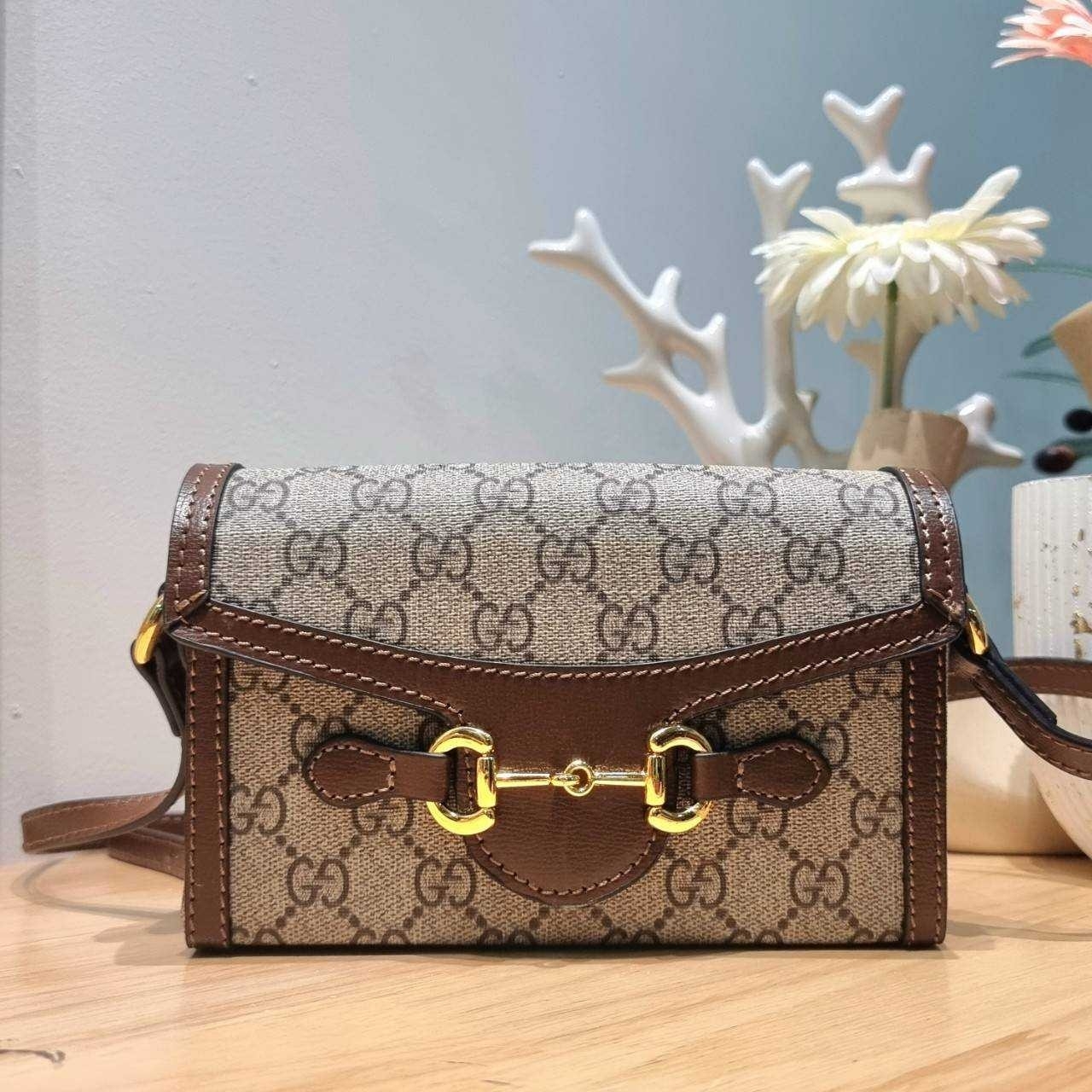 Gucci Horsebit 1955 mini bag / Gucci crossbody horizon mini bag กระเป๋าสะพายข้างขนาดกำลังดี สวยอยู่ทรง แฝงความหรู