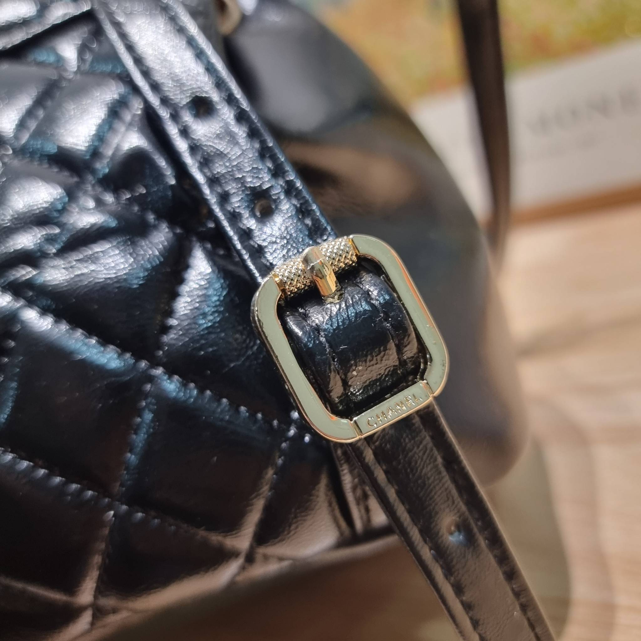 Chanel mini duma backpack กระเป๋าเป้ ไซส์มินิ สุดฮอต น่ารักน่าใช้สุดๆ ไอเท็มยอดฮิต รูปทรงทันสมัย ดีเทลความสวยมากมาย ทั้งสายรูดเก็บปาดกระเป๋า หรือจะช่องเปิดด้านหน้า ก็ดูหรูไปหมด ภายในโล่งกว้าง ใส่ของสำคัญได้