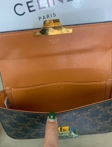 CELINE TRIOMPHE SHOULDER BAG VIP ดีไซน์ยอดนิยมสไตล์สาว LISA ทรงเหลี่ยมหนังSaffianoสวยหรูอยู่ทรง