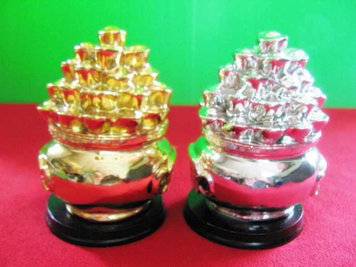 สินค้าหมดค่ะ โถก้อนเงินก้อนทอง เงินทองไหลมาเทมาค่ะ