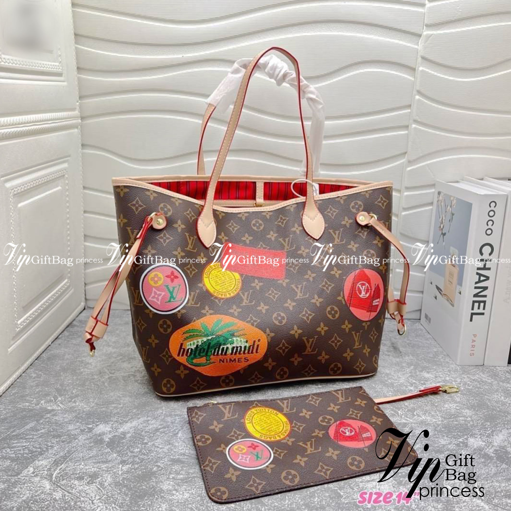 LV Neverfull Monogram Bag / LV Shopping Bag 14" กระเป๋าสะพายใบใหญ่จุใจ หนังลายโมโนแกรม ทรง tote มาใหม่ มาพร้อมกระเป๋าใบเล็ก งานปั้มแบรนด์ทุกจุด สกรีนลายชัดเจน สีสวย ภาพถ่ายจากงานขายจริง ใช้งานต่างประเทศได้