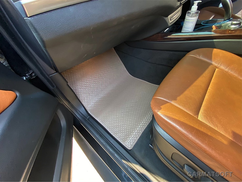 พรมปูพื้นรถยนต์ BMW X5 E70 ปี2005-13 พรมกระดุมเม็ดเล็กpvc เข้ารูป สวย ทนทาน 3ชิ้น