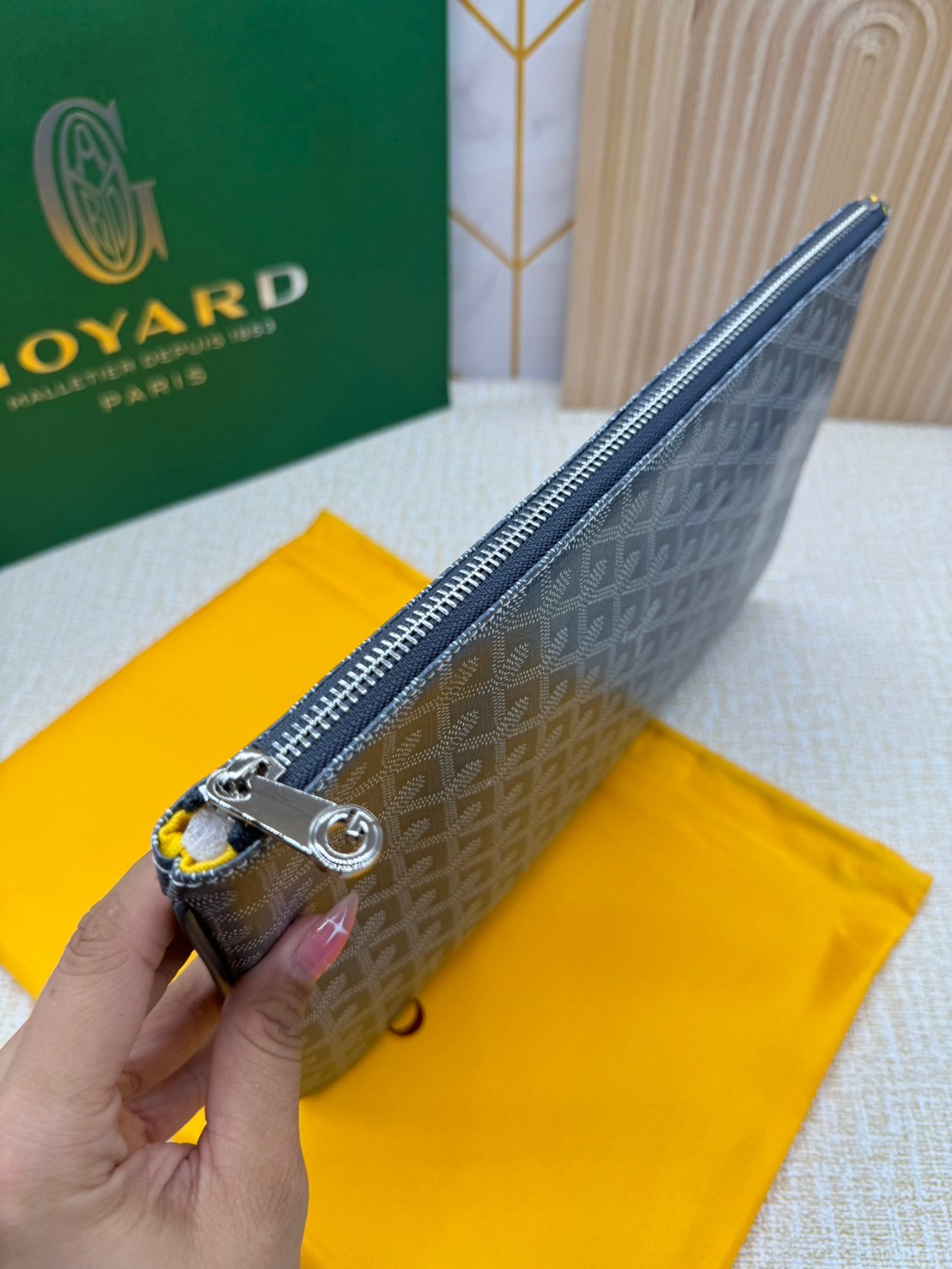 พร้อมส่ง GOYARD CLUTCH BAG unisex 30cm กระเป๋าคลัช ใช้ได้ทั้งชายหญิง เกรดออริ สลับแท้ 1:1 ใช้ต่างประเทศได้ ภาพถ่ายจากงานขายจริง