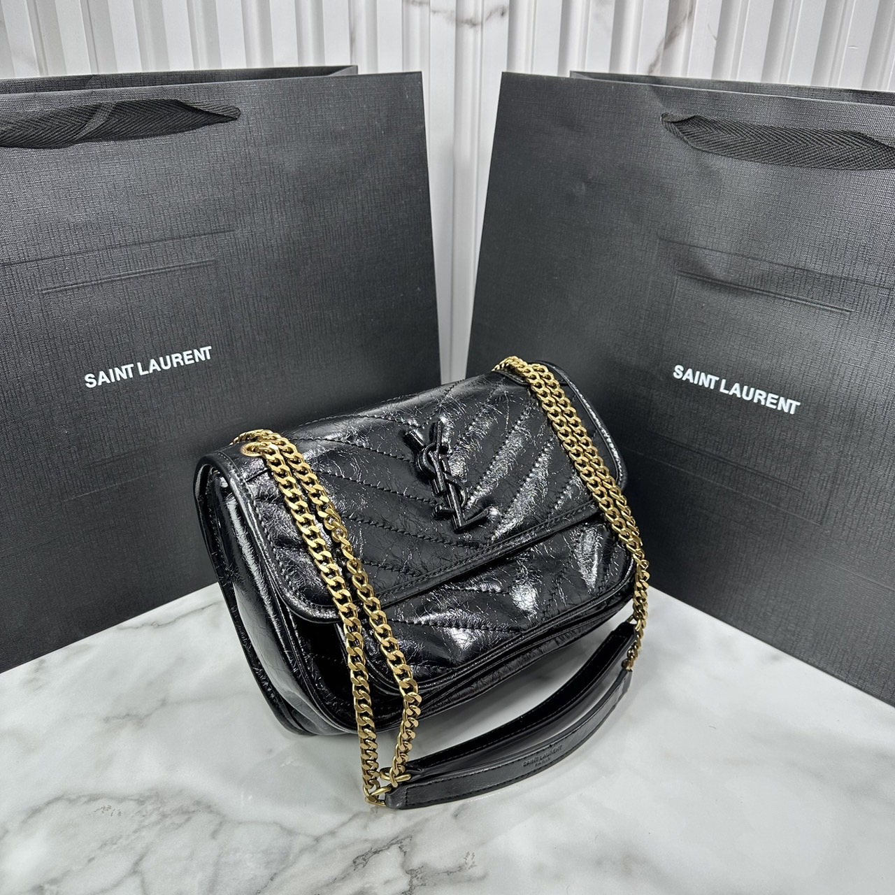 Small YSL Niki shoulder bag 9" กระเป๋าสะพายทรงคลาสสิค รุ่นยอดนิยมของแบรนด์ที่ใครๆก็ต้องมีใช้ ดีไซน์เรียบหรู 🧡เกรดออริ ใช้งานต่างประเทศได้