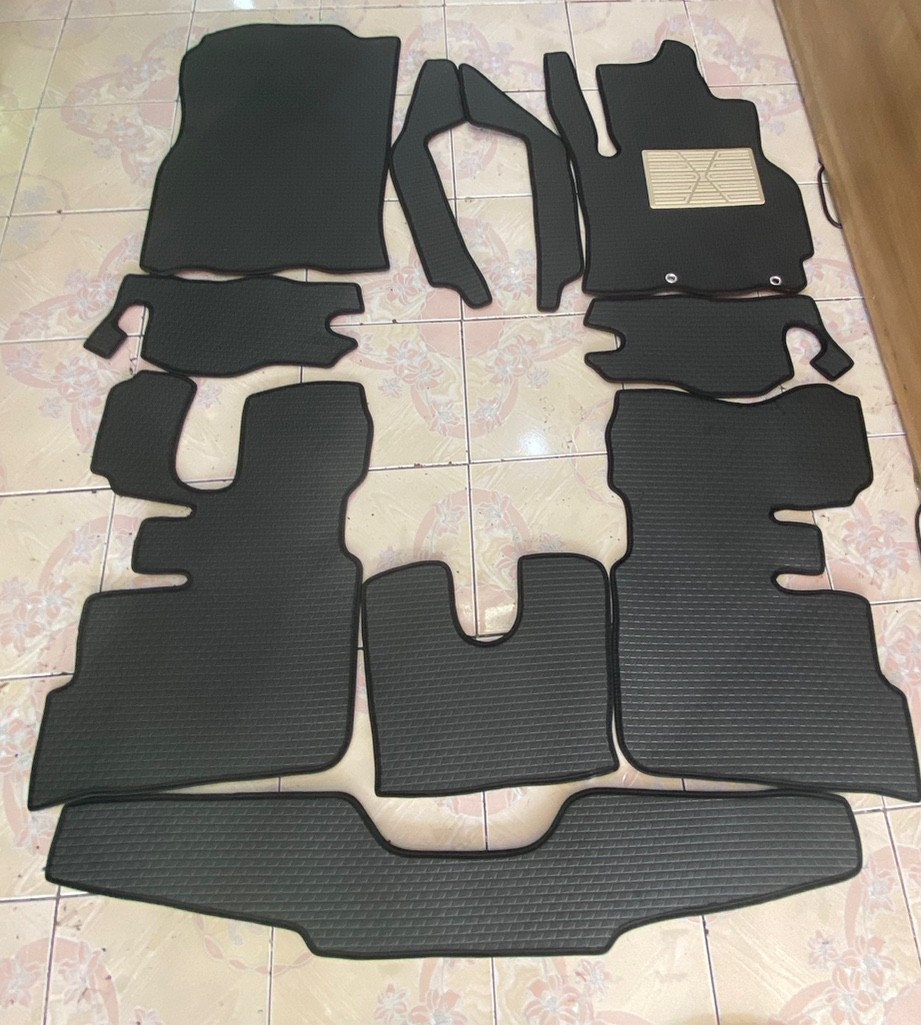 พรมปูพื้นรถยนต์ MIRAGE ลายสนุ๊กสีดำ+แผ่นกันสึก เต็มคัน