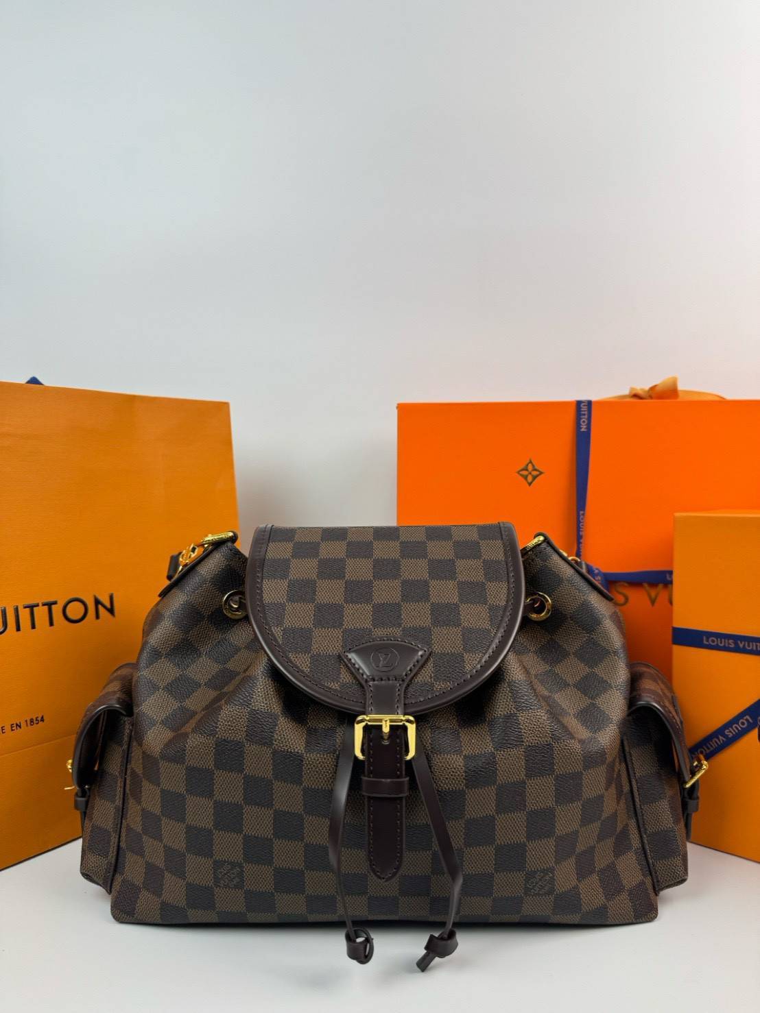ORI หนังแท้ | LV Odyssee bag Damier Canvas กระเป๋าสะพายดีไซน์ใหม่ คอลเลกชันประจำฤดูกาล Pre-Fall 2025 ออกแบบมาเพื่อเชิดชูมรดกล้ำค่าที่สืบทอดจากรุ่นสู่รุ่น ดีไซน์ทันสมัยใช้งานได้ทุกวัน