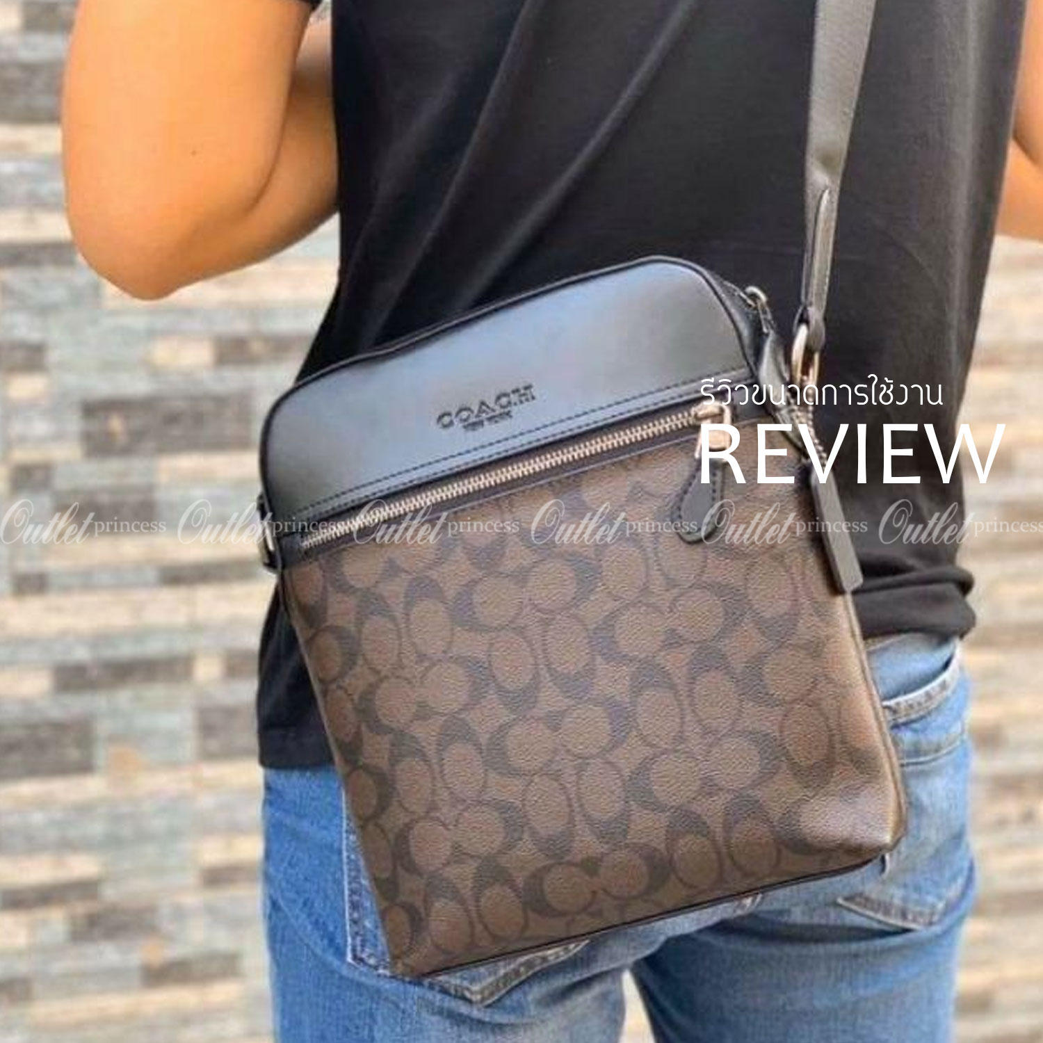 COACH HOUSTON FLIGHT BAG IN SIGNATURE CANVAS (F73336) ขายดีตลอดกาล!! คลาสสิคไม่มีใครเกิน!! กระเป๋าสะพายข้างทรงแมสเซ็นเจอร์ยอดฮิต ทรงสวย ดูดี 🔥 เป็นอีกรุ่น ที่พลาดแล้วต้องรอนานมากๆ ฮ๊อต ฮิต สุดๆ ใช้ได้ทุกเพศ Unisexสุดๆ เท่ห์มากบอกเลย จะออกงานไหน ไม