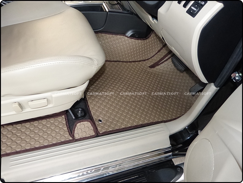 พรมปูพื้นรถยนต์Mitsubishi Pajero sport ปี2008-14 ปาเจโร่สปอร์ต พรมกระดุม สีน้ำตาล เต็มคัน