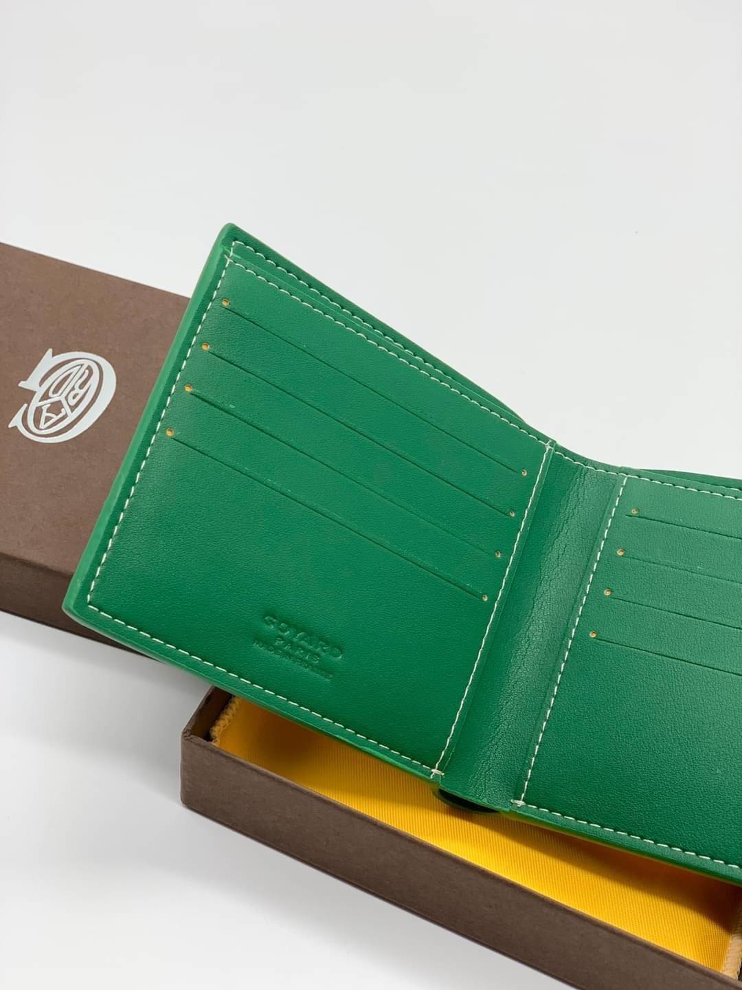 VIP GIFTbag 】GOYARD Victoire Bifold Wallet กระเป๋าสตางค์ผู้ชายใบสั้น พร้อมส่ง 4 สี พร้อมกล่องสวยหรูน่าใช้มากค่ะ