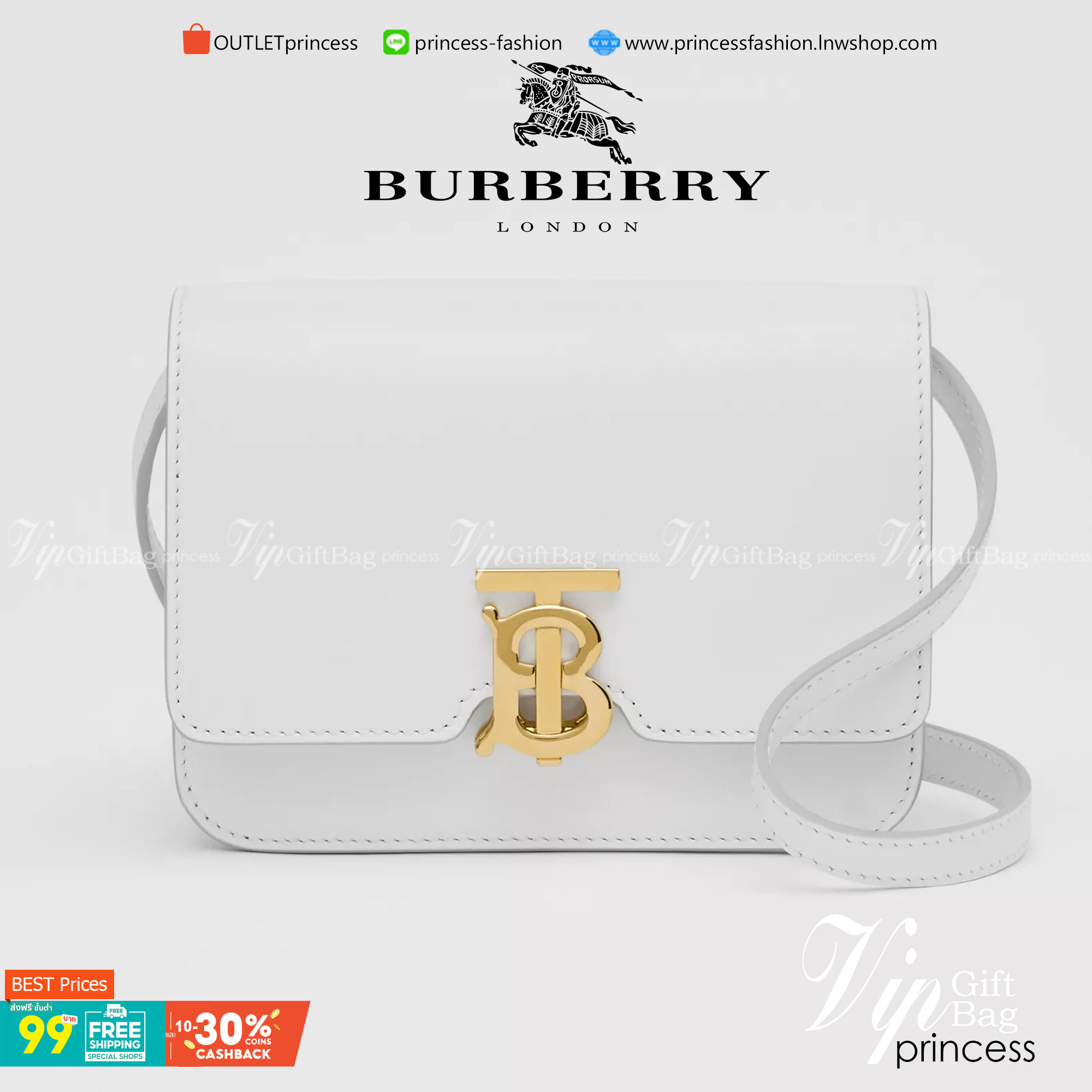 BURBERRY FRAGRANCES CROSSBODY BAG VIP GIFT WITH PURCHASE (GWP) กระเป๋าสะพายพรีเมี่ยมกิ๊ฟ Limited Edition จากน้ำหอม BURBERRY DUTY FREE วัสดุ Calfskin หนังเรียบสวยอยู่ทรงดีไซน์ยอดนิยมประดับโลโก้แบรนด์ทองด้านหน้า เปิดปิดด้วยฝาปิดสัญลักษณ์ตัวB ภายในมีช่องแบ่ง