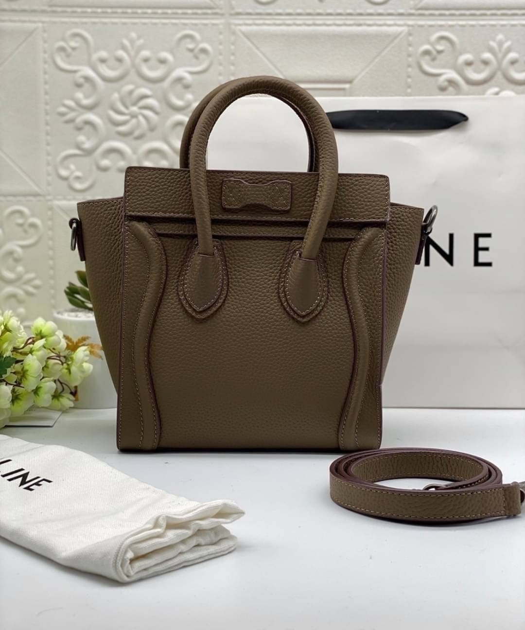 ORI หนังแท้ | Celine Luggage Tote Nano Bag20cm กระเป๋าสะพายทรงโท้ท ดีไซน์เป็นเอกลักษณ์ เรียบหรูดูแพง