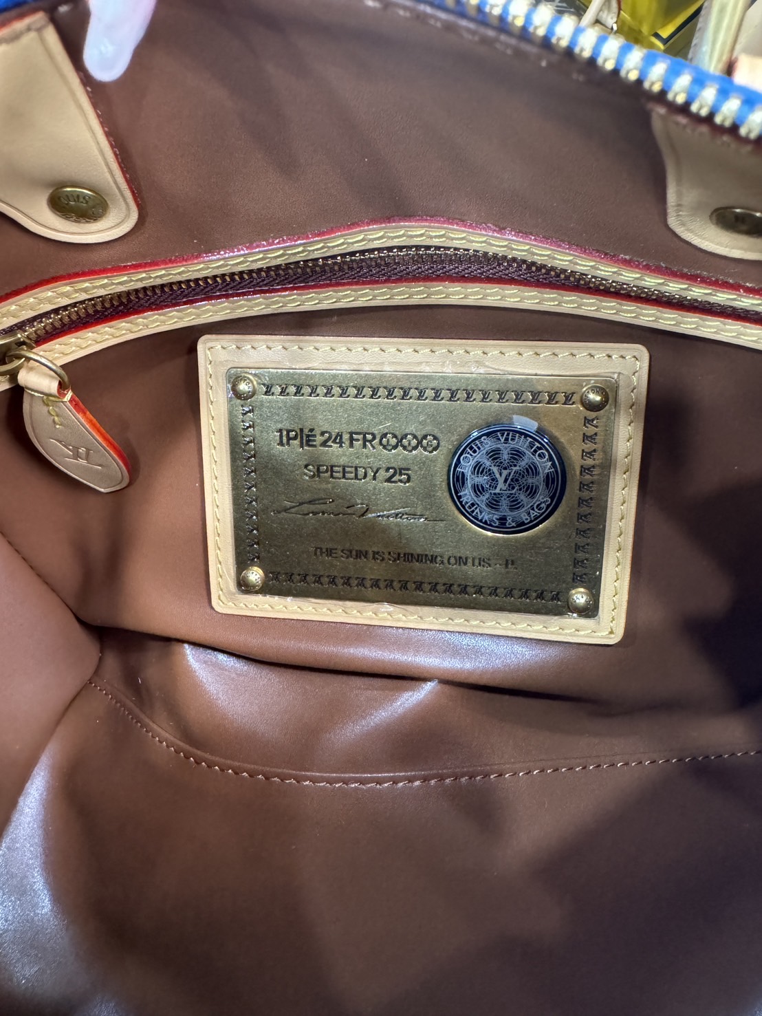 RUNWAY LV Speedy P9 Bandoulière 25 Soft Leather กระเป๋าสะพายสปีดี้รุ่นใหม่หรูหรา เกรดท็อปวีไอพี เกรดดีสุด 1:1 หนังแท้สวยงาม เก็บทุกรายละเอียด ใช้สลับแท้ ผ่านทุก ตม. ใช้งานต่างประเทศได้