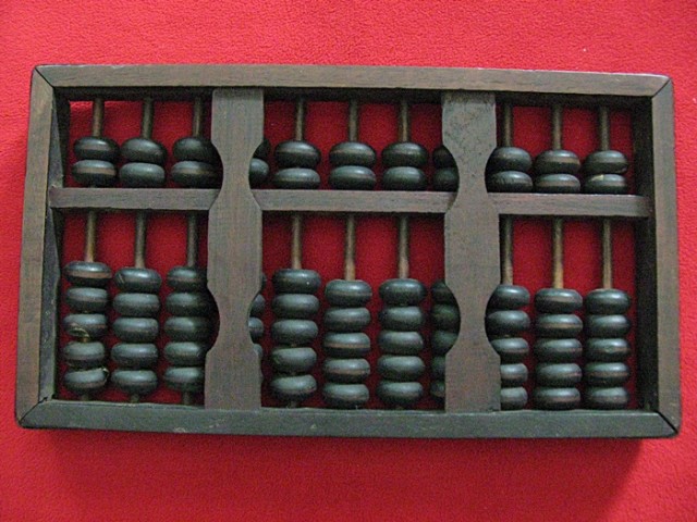 ลูกคิดเก่า(ของสะสม)ทำจากไม้ค่ะ